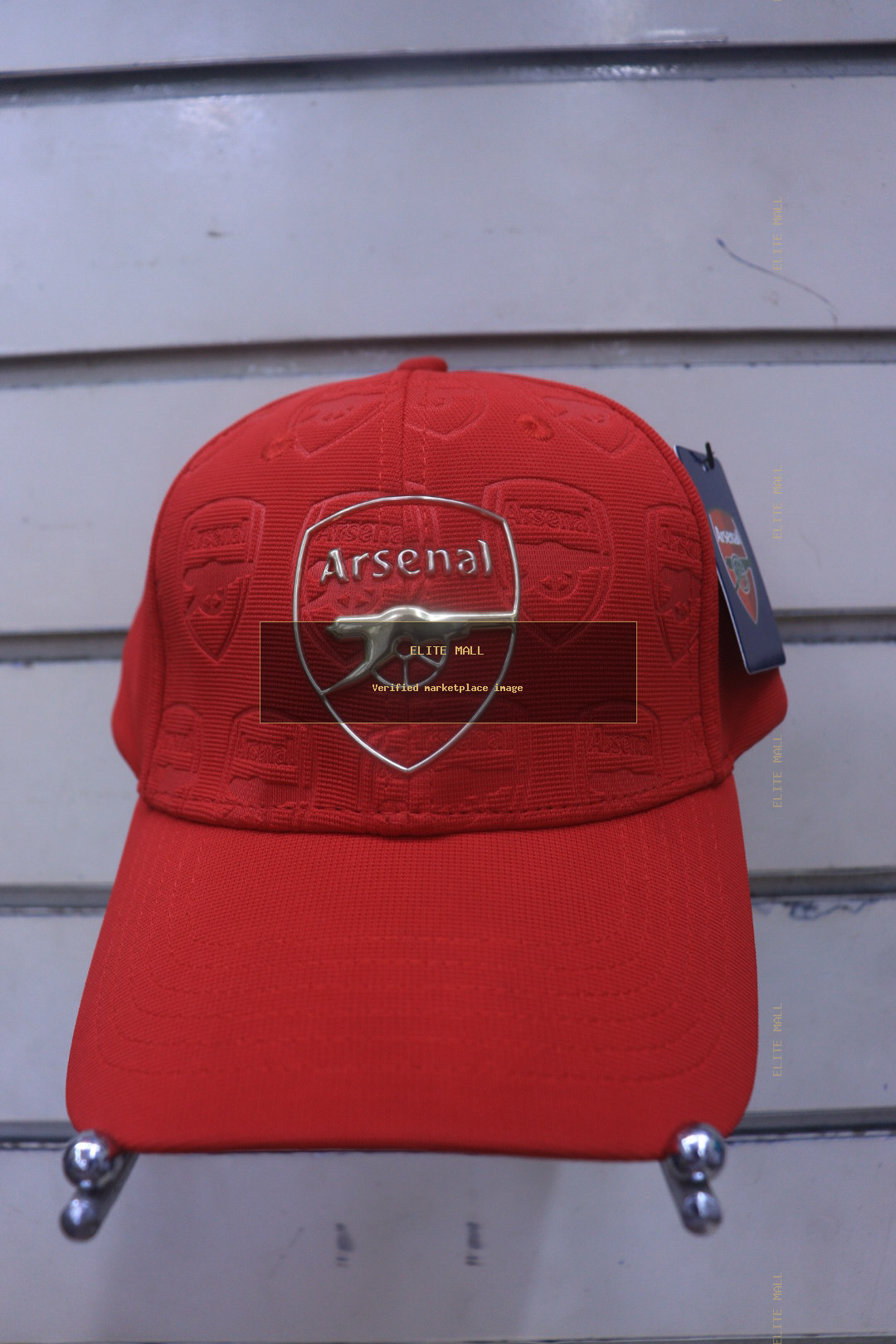 Arsenal Red Embossed Crest Cap from CHAMPION STYLES