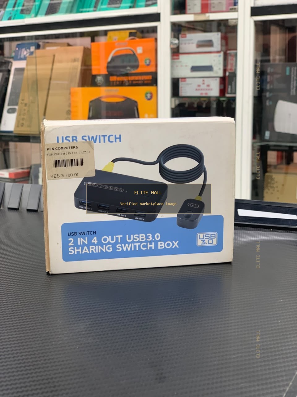 USB 3.0 Sharing Switch Box 2 In 4 Out from Ken Computers