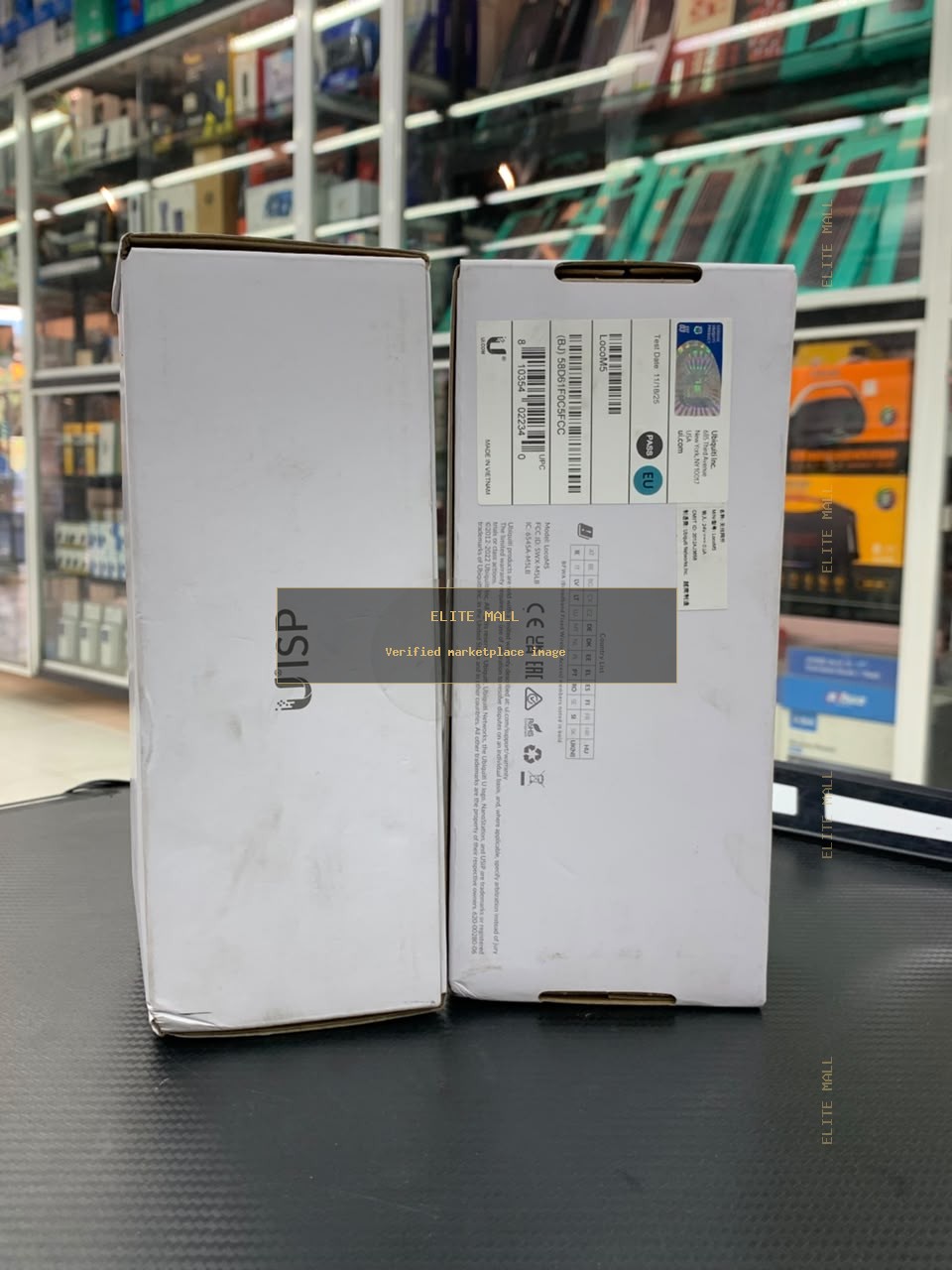 Ubiquiti UISP LocoM5 Networking Hardware Packaging