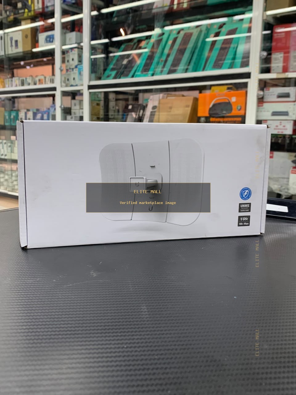 Ubiquiti LiteBeam M5 Networking Hardware from Ken Computers