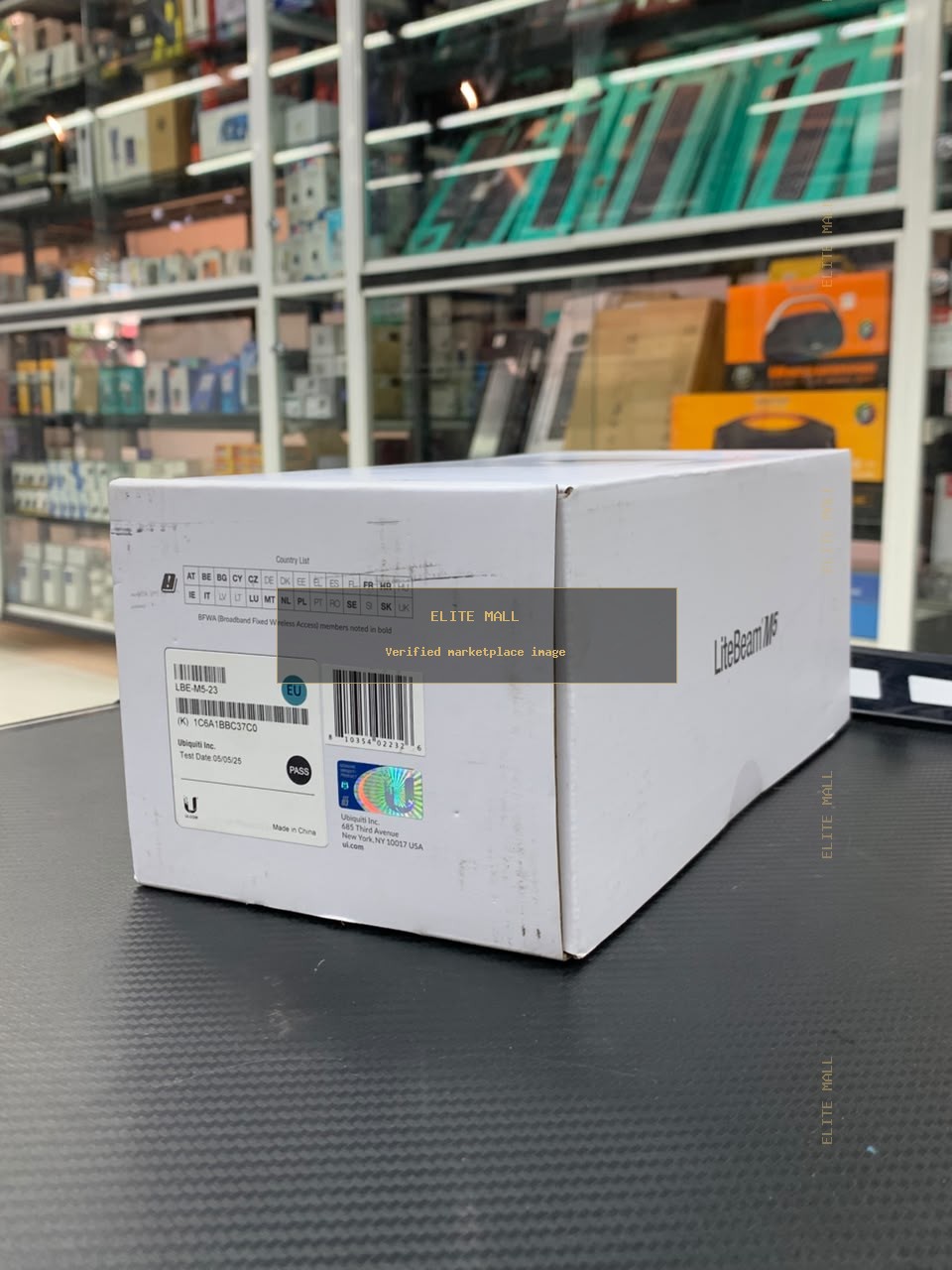 Ubiquiti LiteBeam M5 Networking Hardware