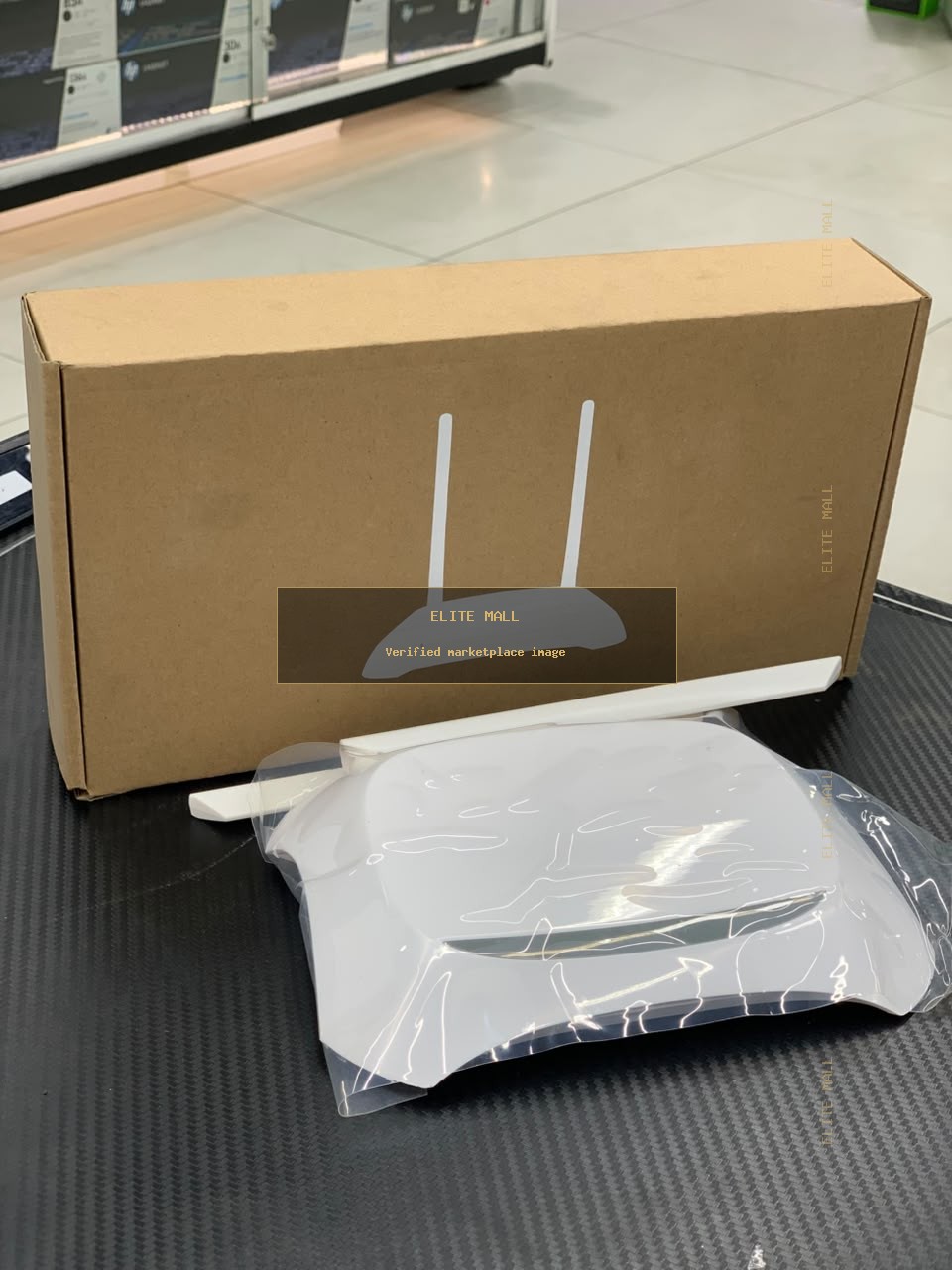 Wi-Fi Router and Packaging from Ken Computers