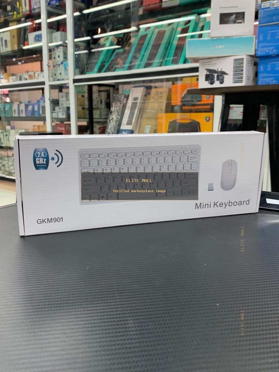 GKM901 2.4 GHz Wireless Mini Keyboard and Mouse Box from Ken Computers