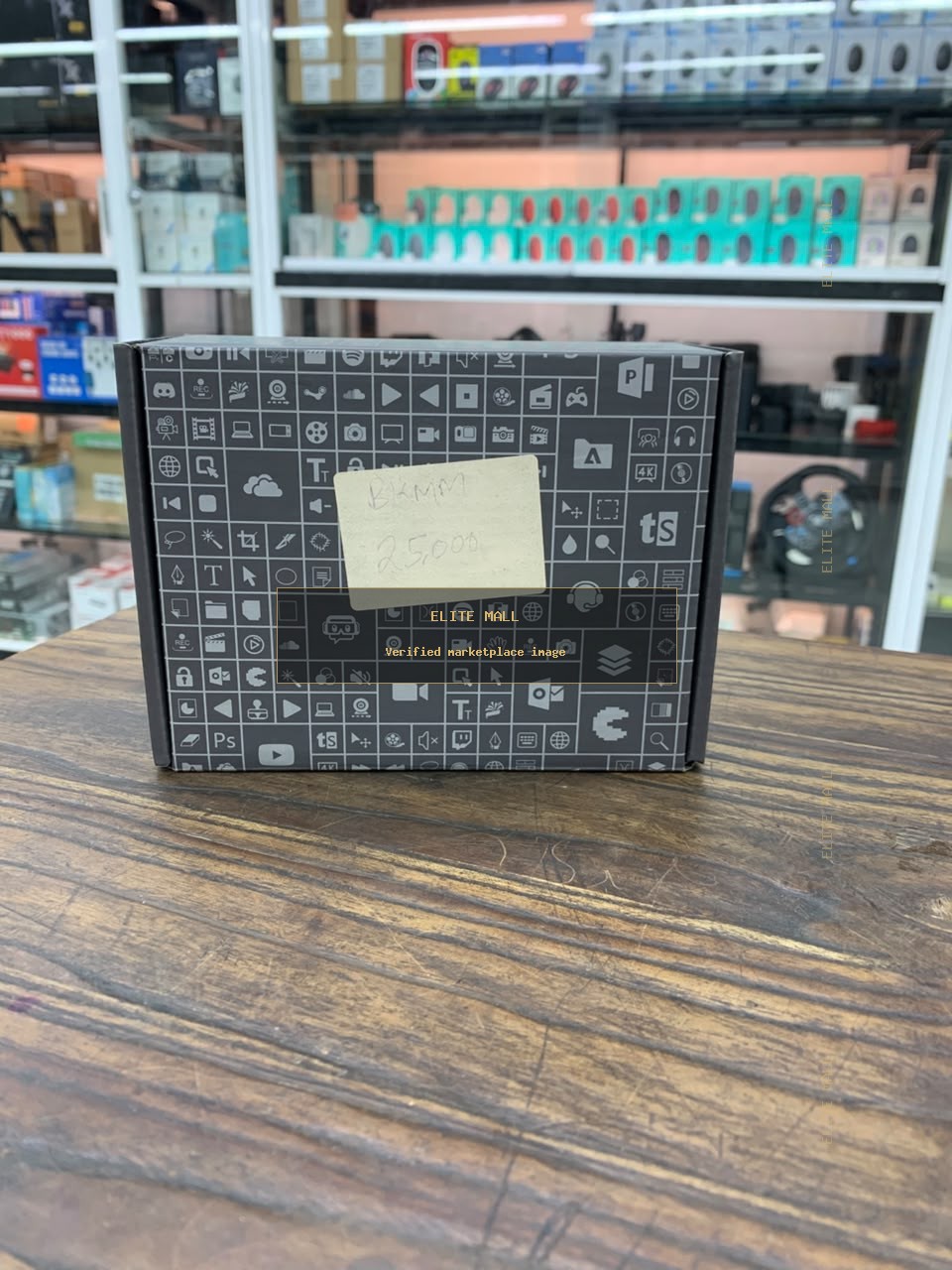 Custom Macro Pad Controller with Stand