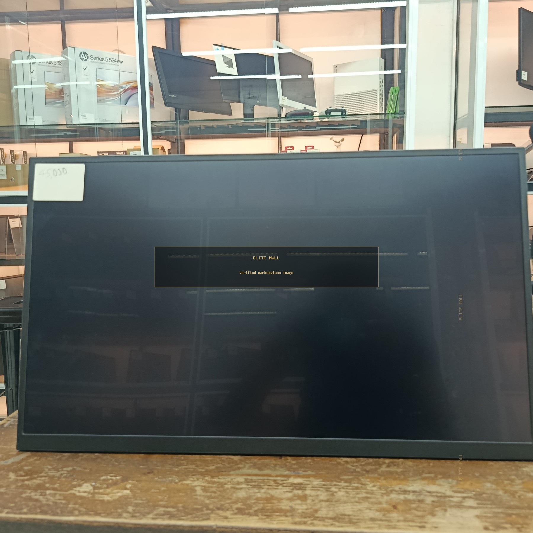 HP Series 5 524sw Monitor from Ken Computers
