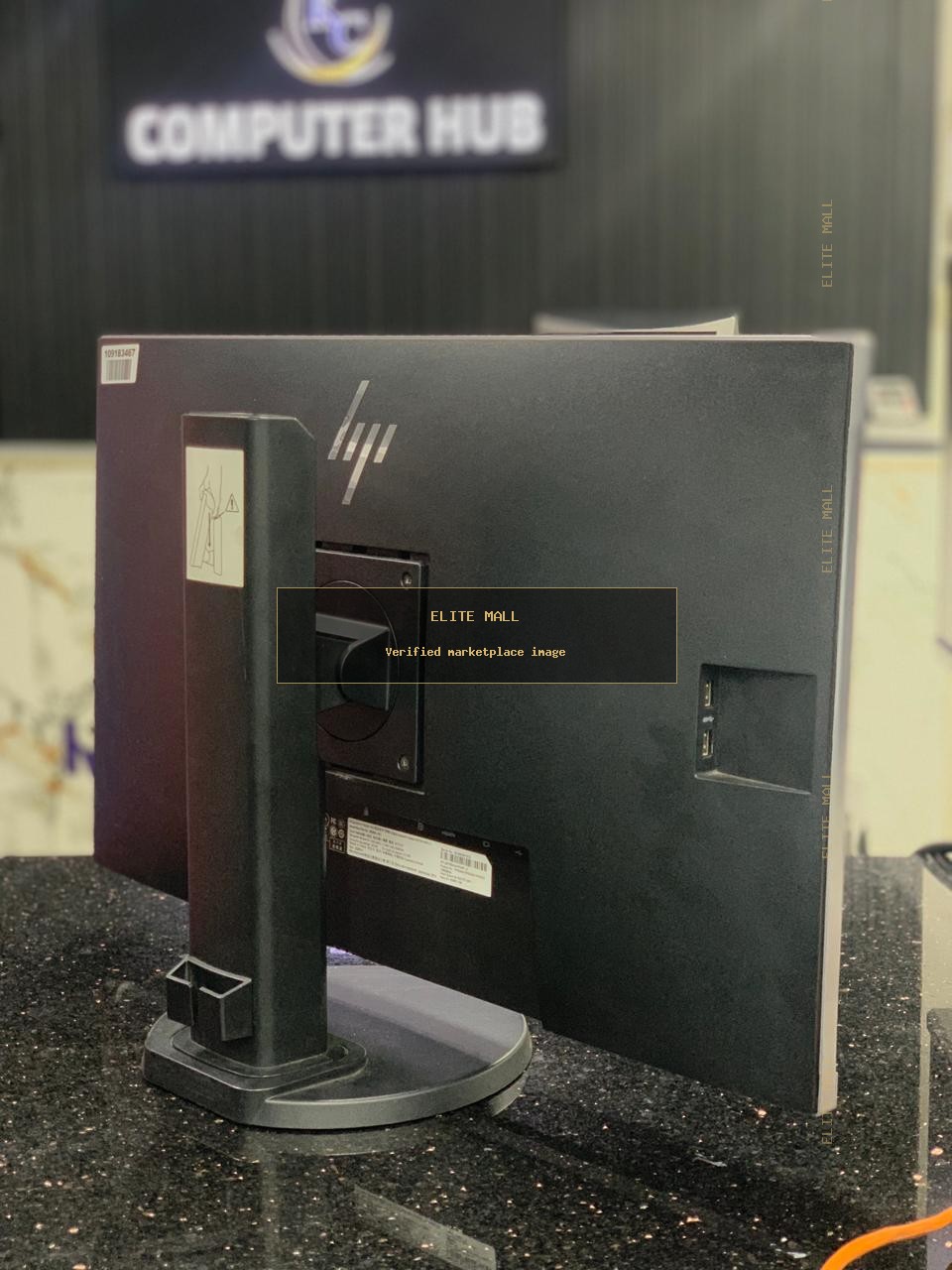 HP Computer Monitor