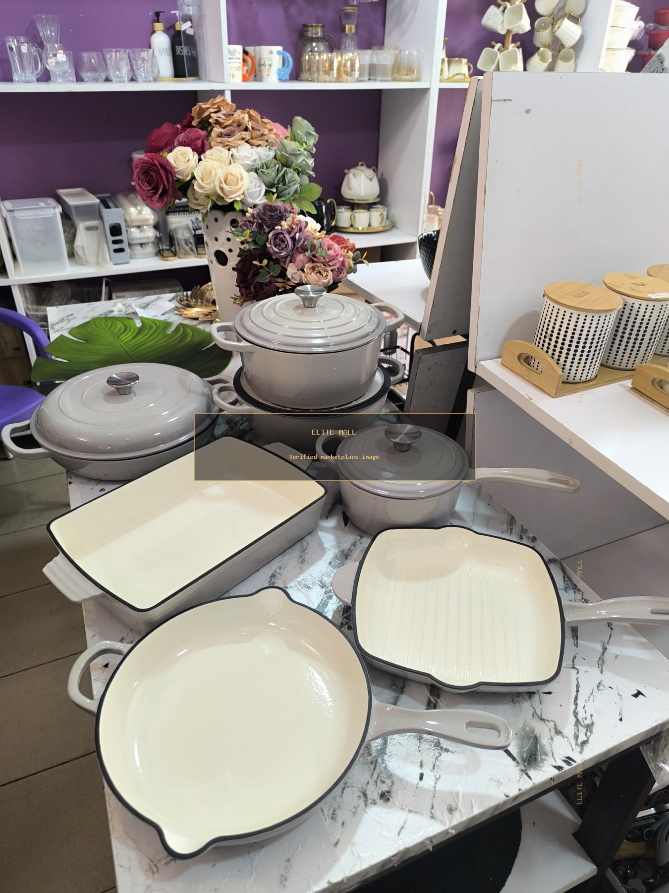 Enamelled Cast Iron Cookware Set