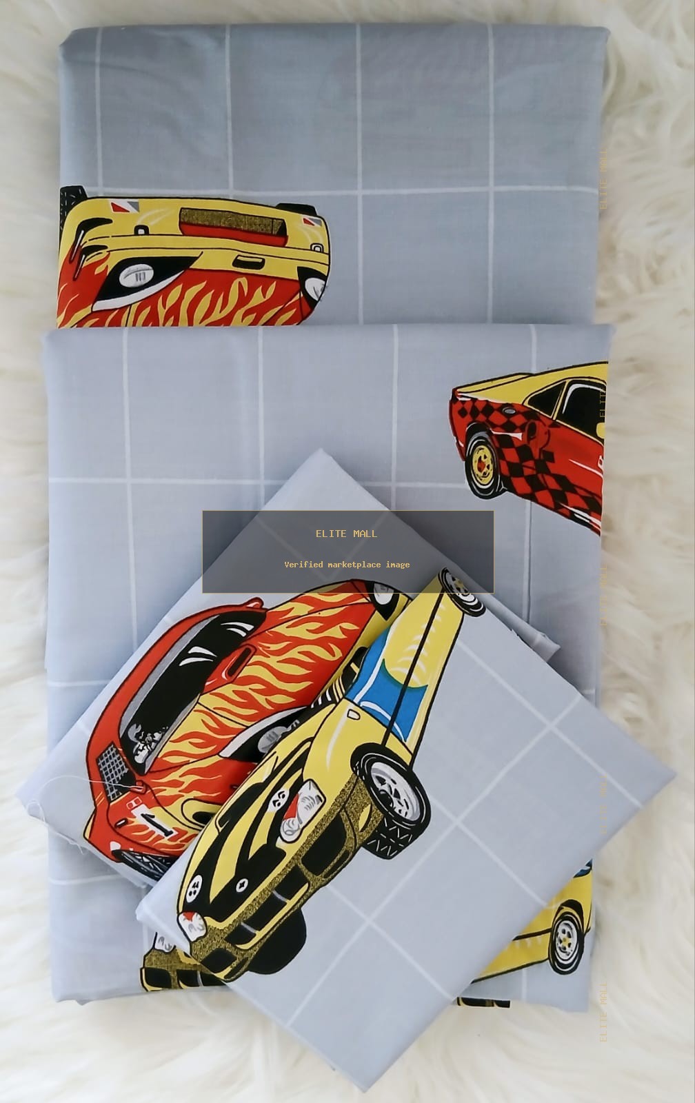 Racing Theme Bedding (2 Bed Sheets, 4 Pillow Cases)