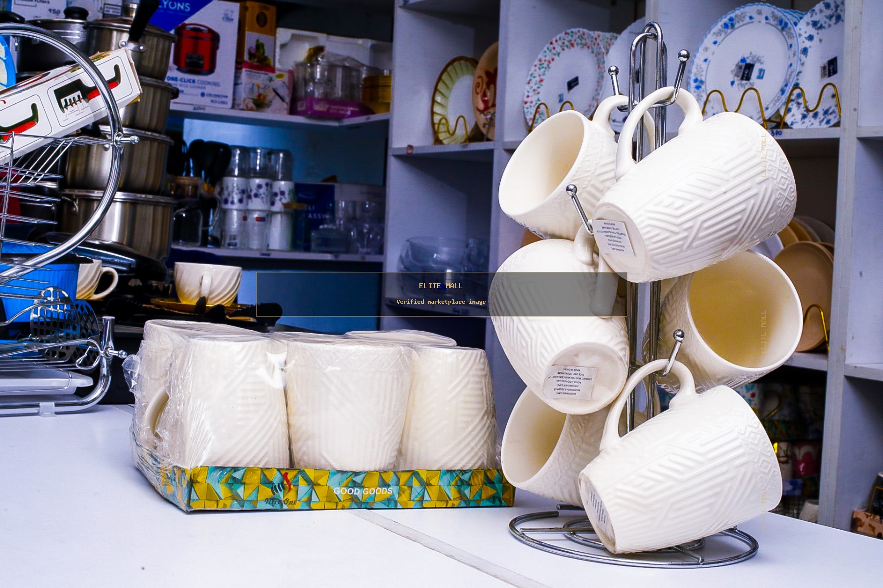 CERAMIC WHITE MUG