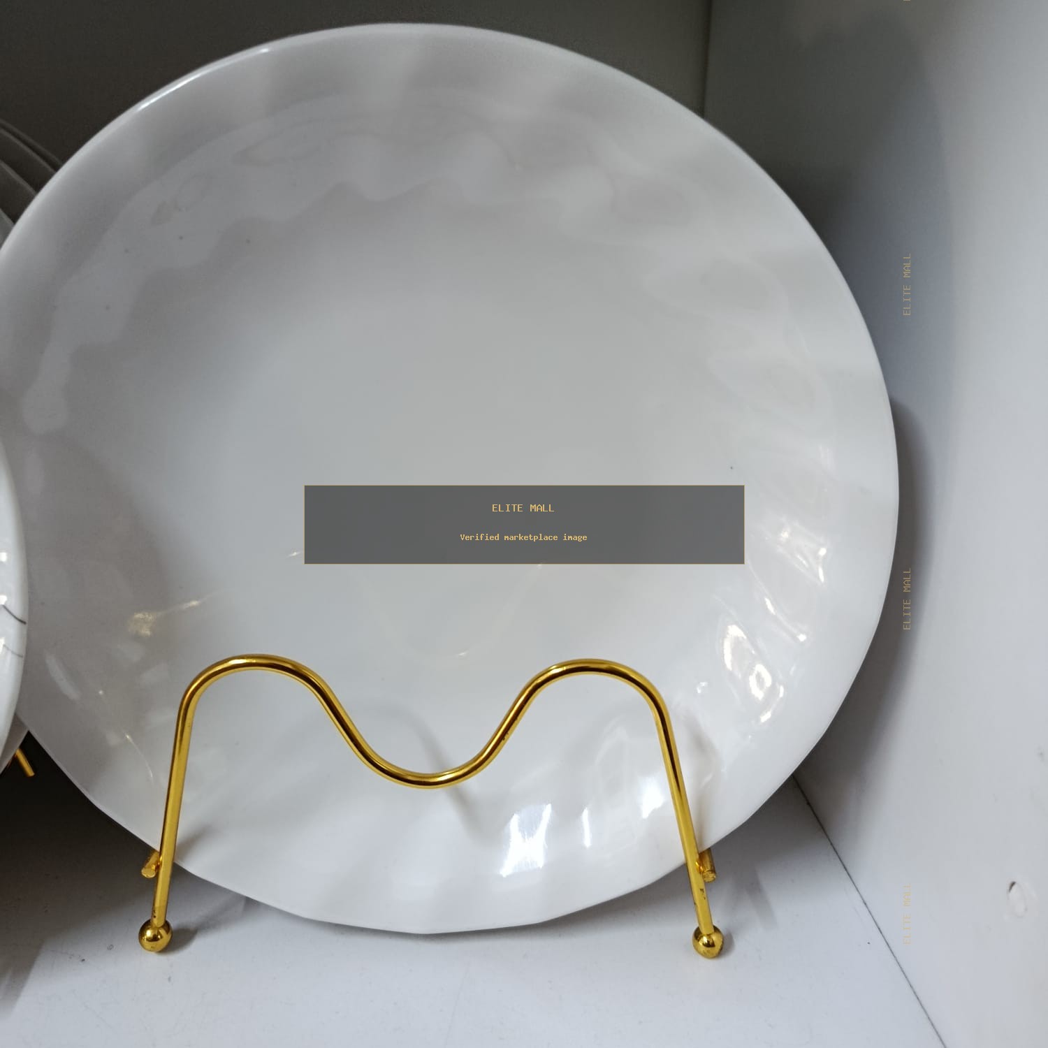 Oasis Round Dinner Plate from TALULY AMOURY HOUSEHOLDS