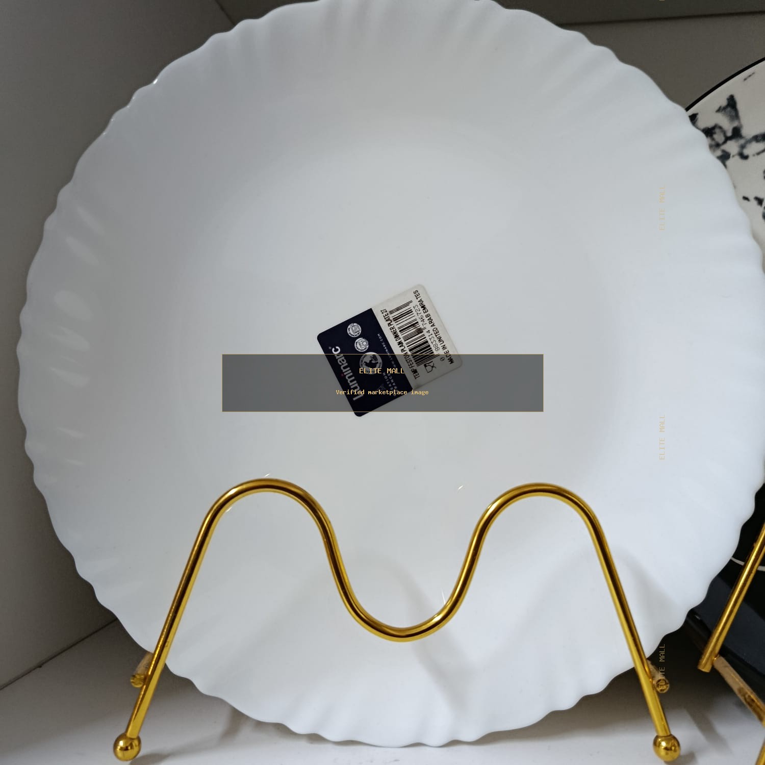 Luminarc plain plate from TALULY AMOURY HOUSEHOLDS